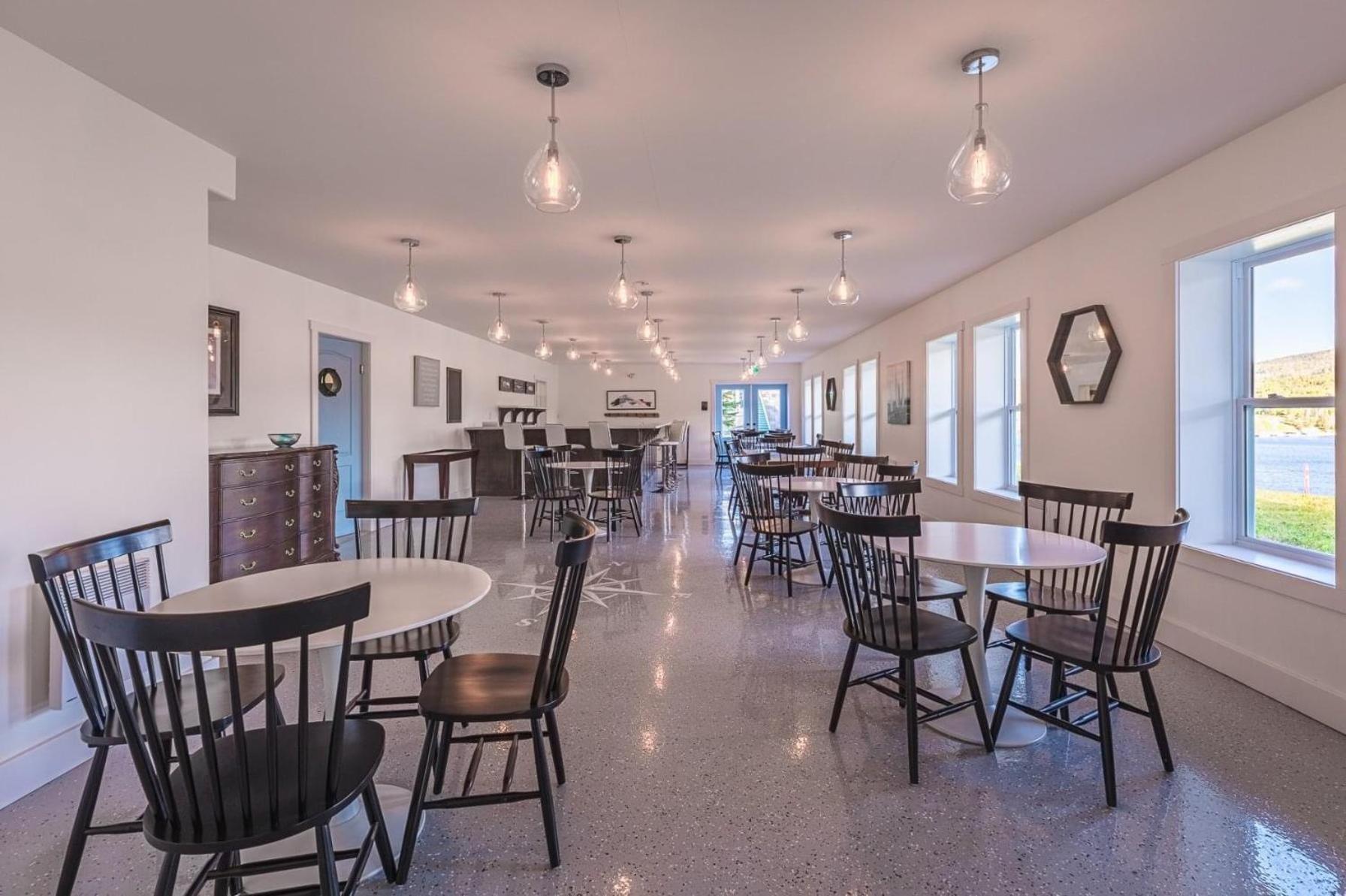 Norris Point The Tides Inn מראה חיצוני תמונה